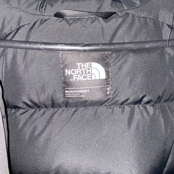 North Face 550 Down Parka — 9.5/10 condition - Picture 4 of 5